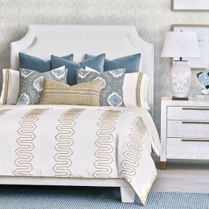 OJAI BED SET