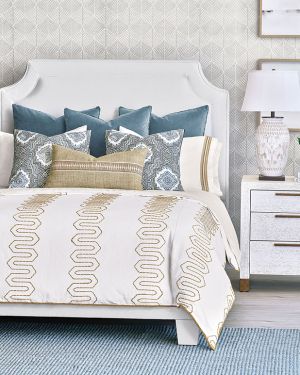 OJAI BED SET
