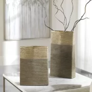 Sand Vase with Gold detail